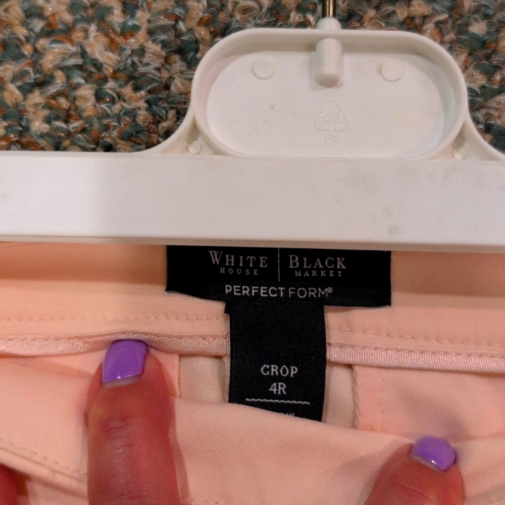 White House Black Market Perfect Form Crop Pants. Blush Color. Size 4R - Picture 2 of 10
